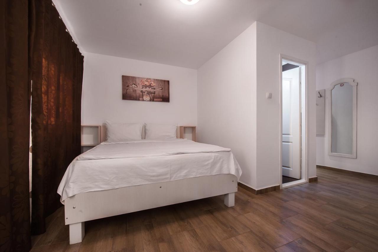 Готель Casa 4 Odai комуна 23 Аугуст Екстер'єр фото
