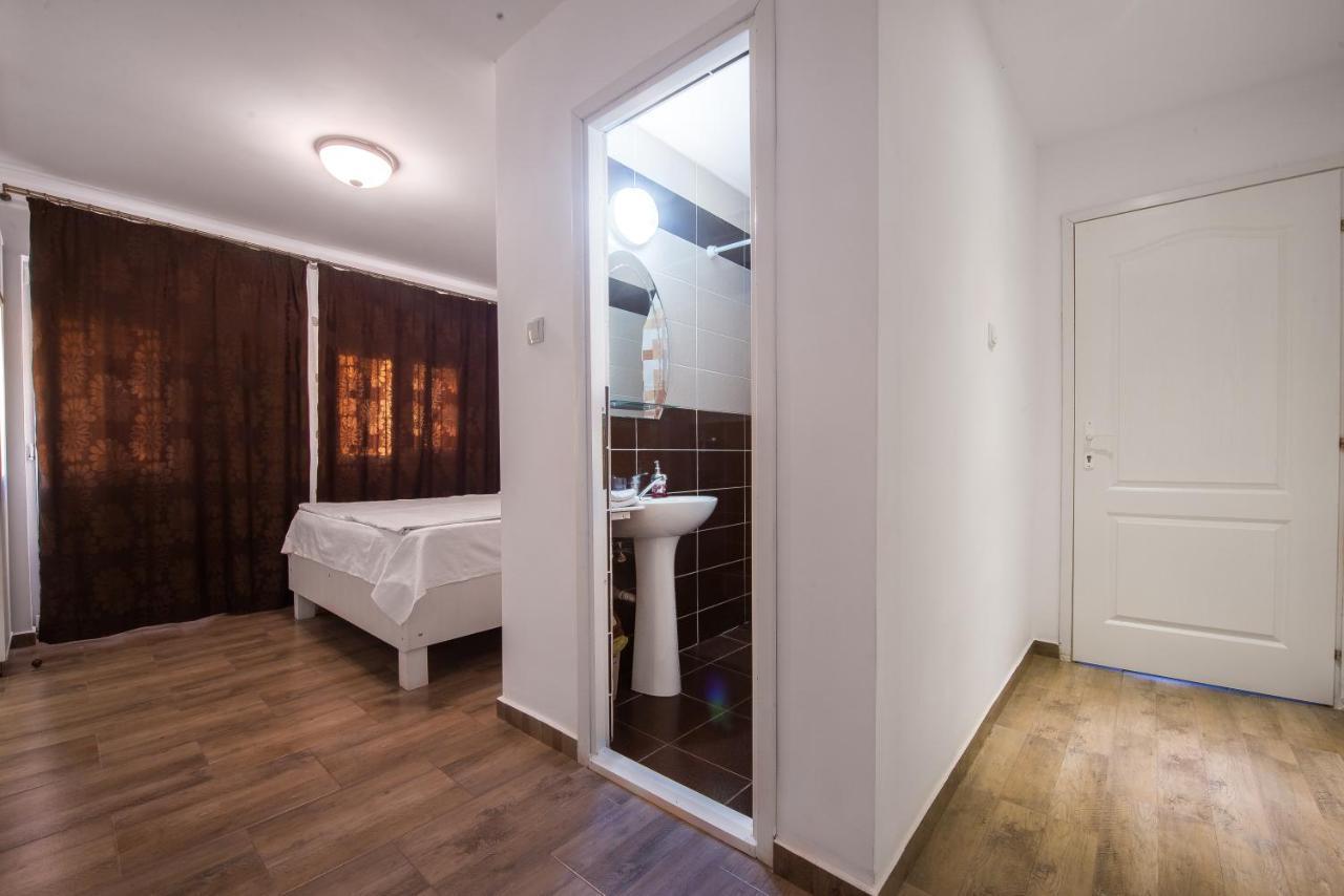 Готель Casa 4 Odai комуна 23 Аугуст Екстер'єр фото